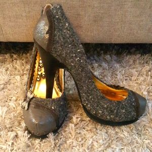Naughty Monkey Grey Tweed Pumps